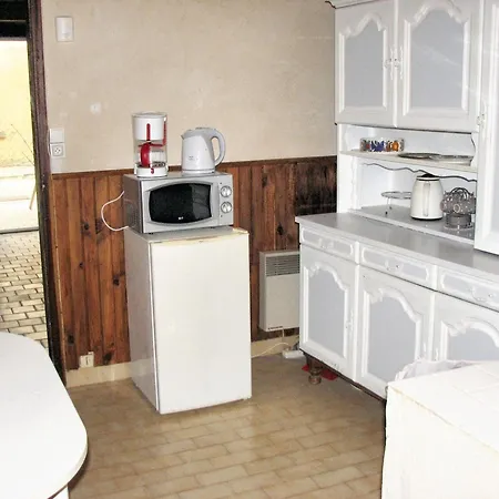 Confortable Pres De Beaumont-du-perigord, 60 M², Cheminee Lejlighed