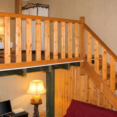 Apartment Confortable Pres De Beaumont-du-perigord, 60 M², Cheminee