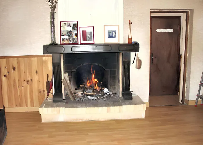 Confortable Pres De Beaumont-du-perigord, 60 M², Cheminee Lägenhet *